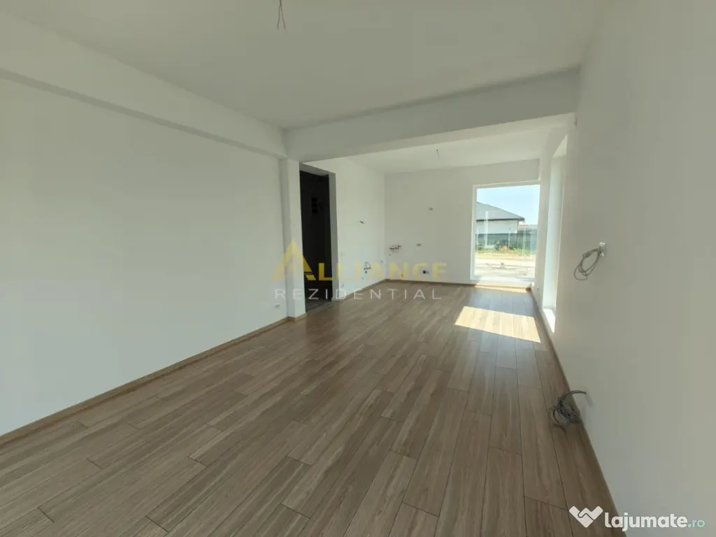 Casa Individuala - 4 camere - 2 bai - 423 mp teren