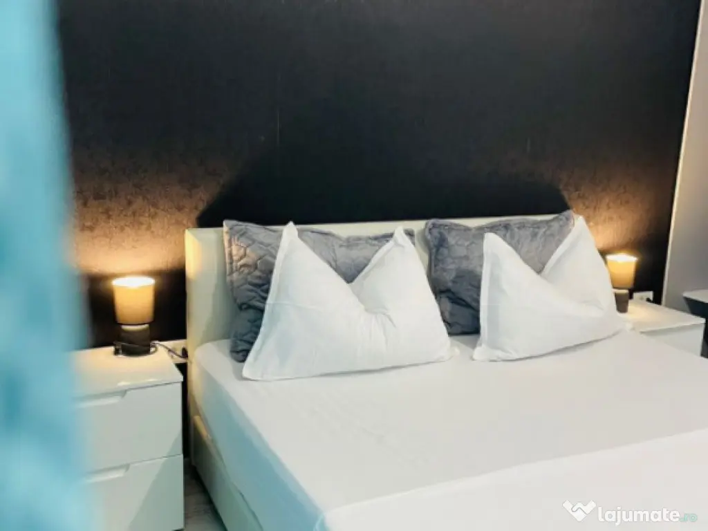 Apartament 2 camere de vanzare, in zona Mamaia-Sat 