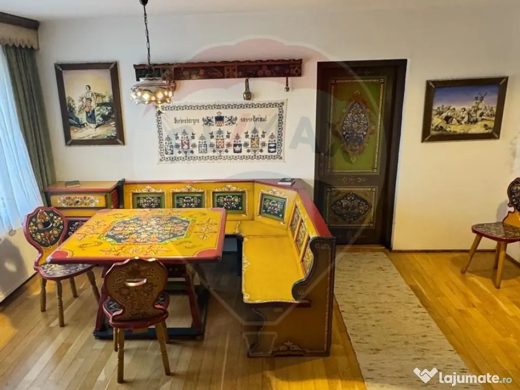 Reședință cu farmec aparte în inima Cisnădioarei 