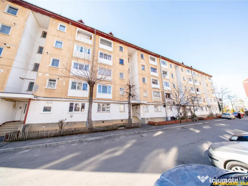 Garsoniera cocheta, apreciabila ariere, Lenin, Sfantu Gheorg 