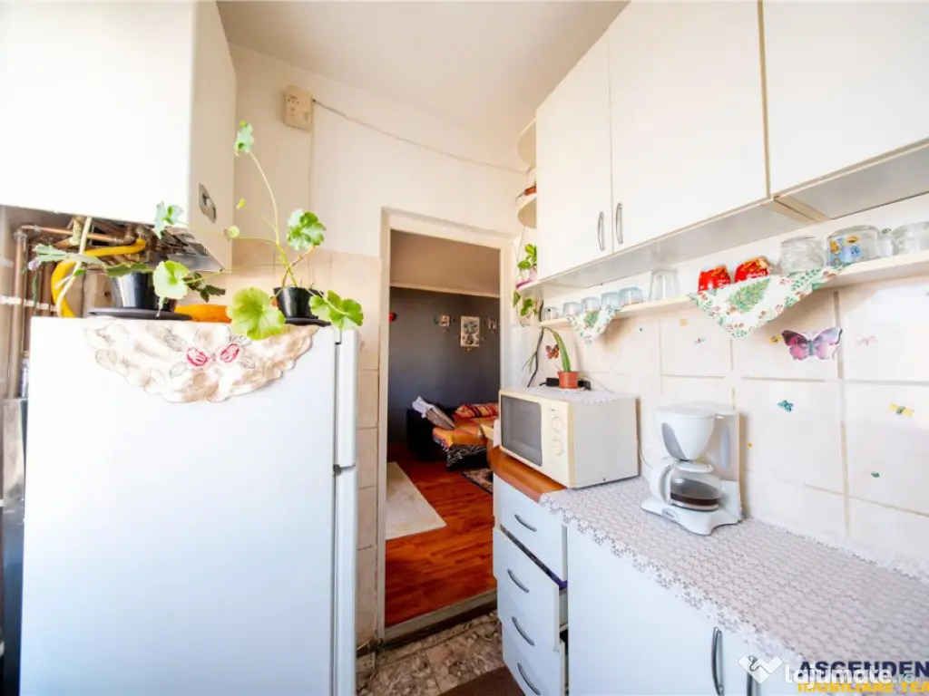 Garsoniera cocheta, apreciabila ariere, Lenin, Sfantu Gheorg 