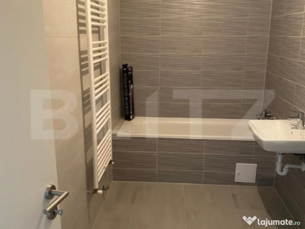 Garsonieră moderna, 40 mp, zona Avantgarden 