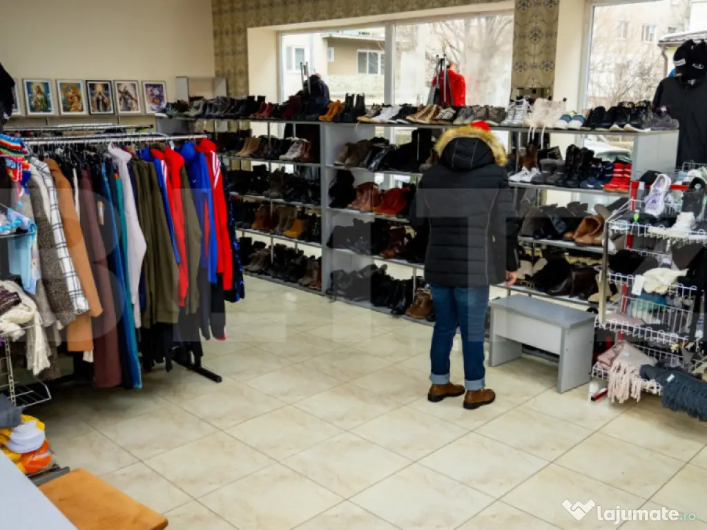 Casă 220 mp + Spațiu Comercial 105 mp - Piața Centrală