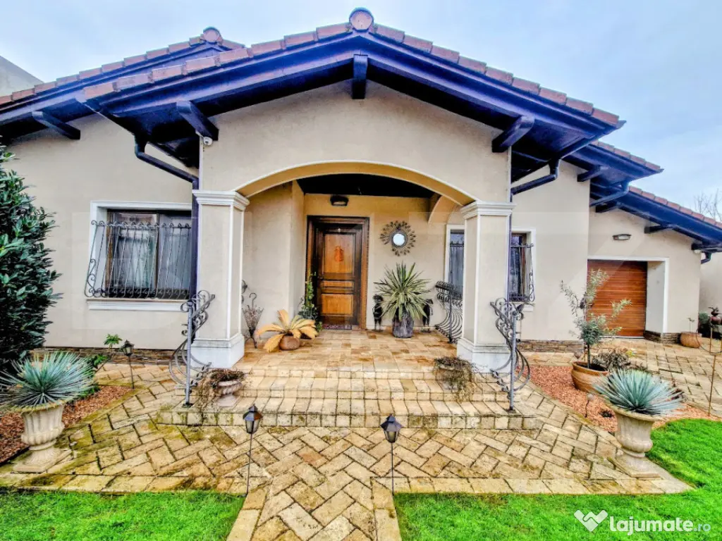 Proprietate Excepțională – Eleganță, Mobilier Unicat,