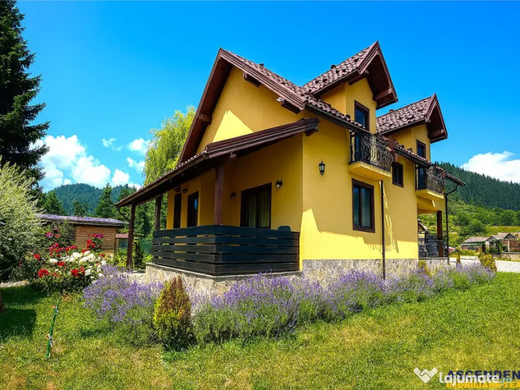 Refugiu pretios:jacuzzi, lemn masiv,2.000 mp teren,4 dormito