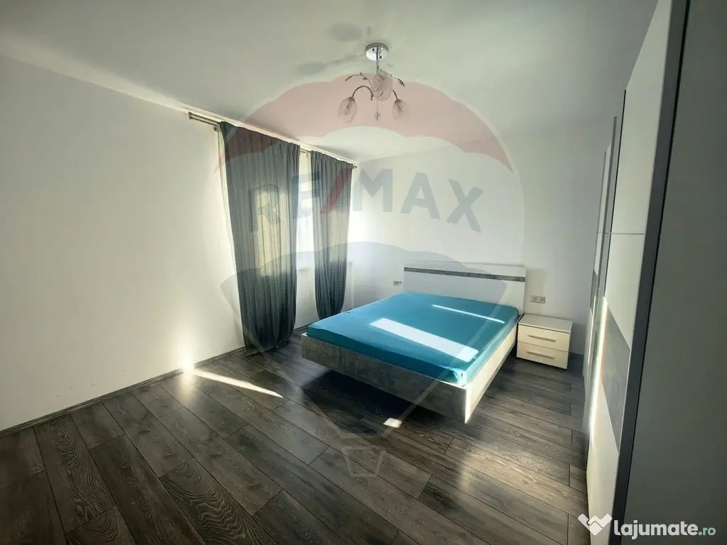 Casă tip duplex 4 camere de inchiriat 