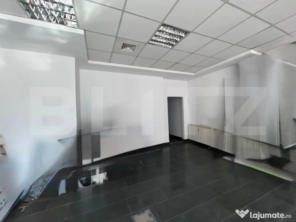 Spatiu comercial, 80 mp, vitrina, Calea Bucuresti- KFC 