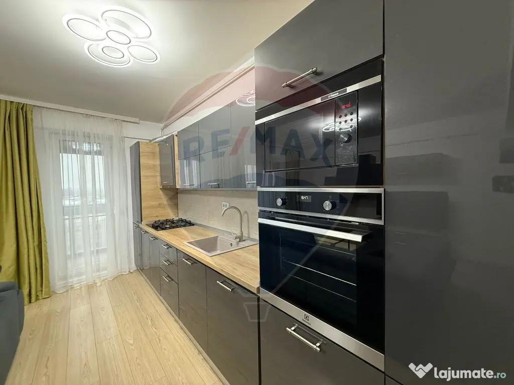 Apartament cu 2 camere de închiriat în zona Rovine 