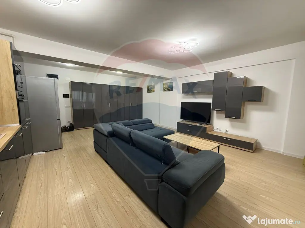 Apartament cu 2 camere de închiriat în zona Rovine 