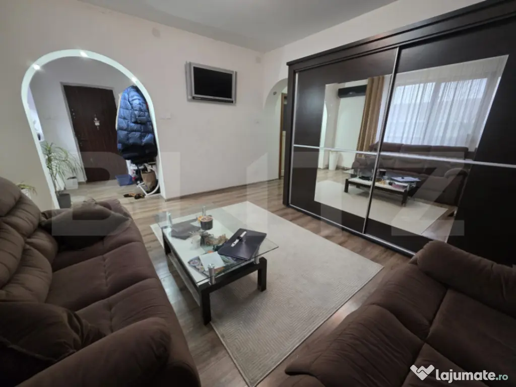 Oază de Liniște în Inima Orașului: Proprietate Exclusivi