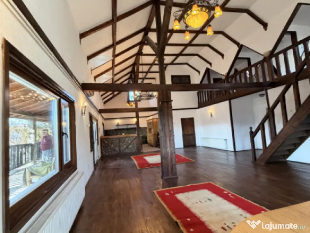 Refugiu Exclusivist Prahova Casa cu 5.2 ha, Panoramă Pârâ