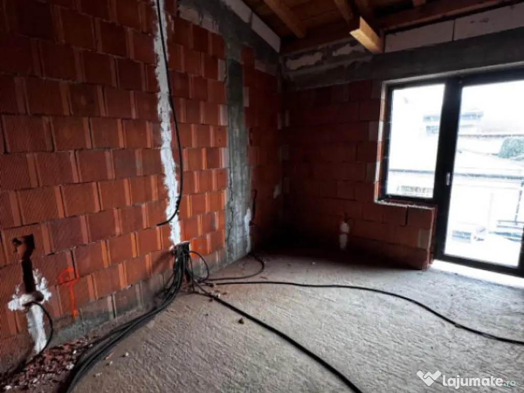 Casa P+1, 205 mp, zona George Enescu 