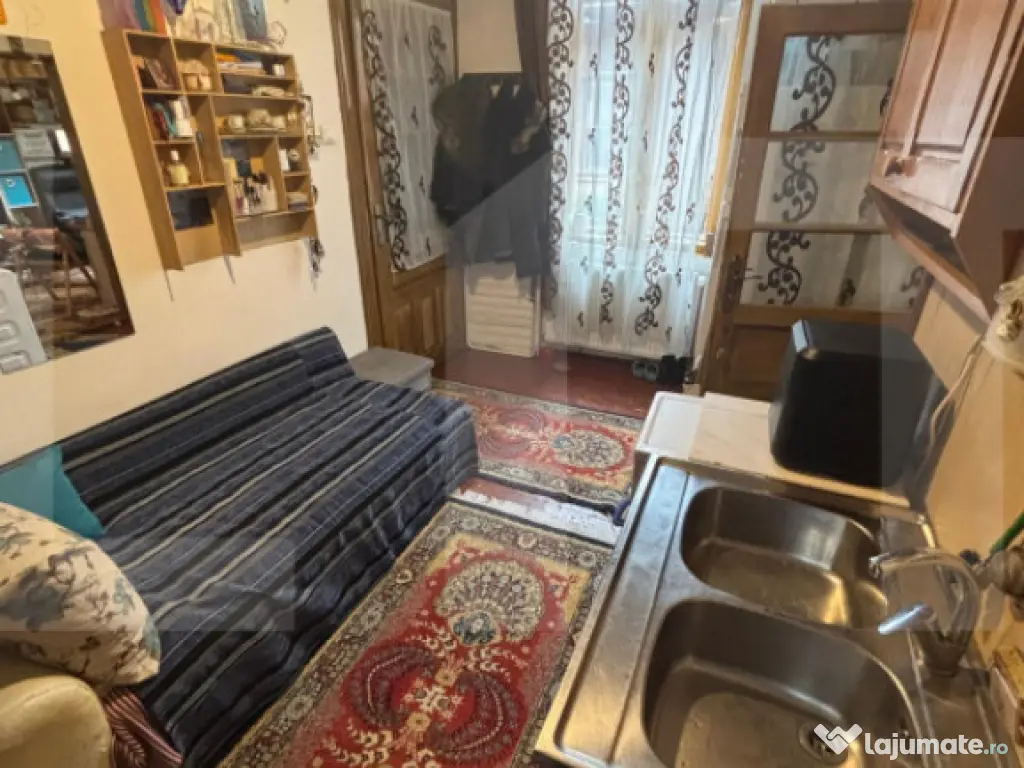 Apartament 2 camere, 35 mp utili, zona Ultracentral 