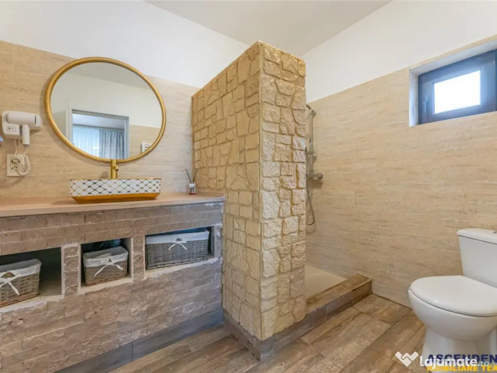 FILM! Rezidenta Pensiune montana, vedere panoramica, Bran,