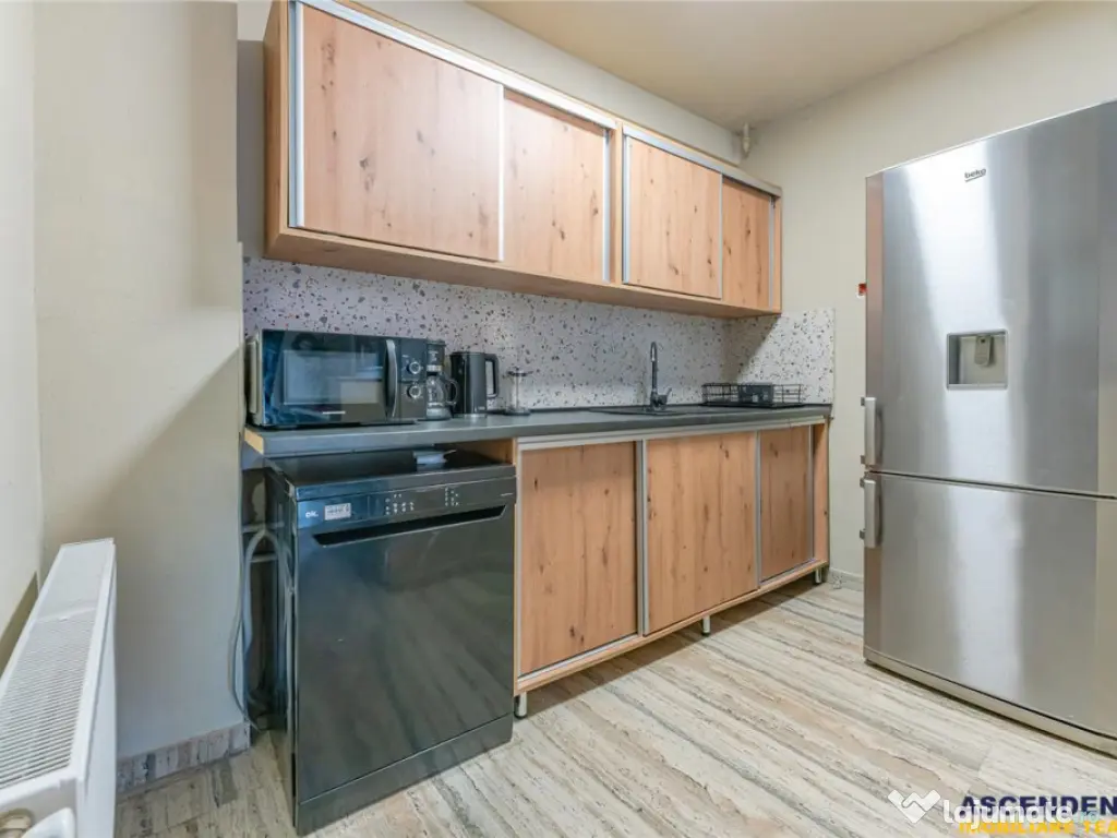 FILM! Rezidenta Pensiune montana, vedere panoramica, Bran,