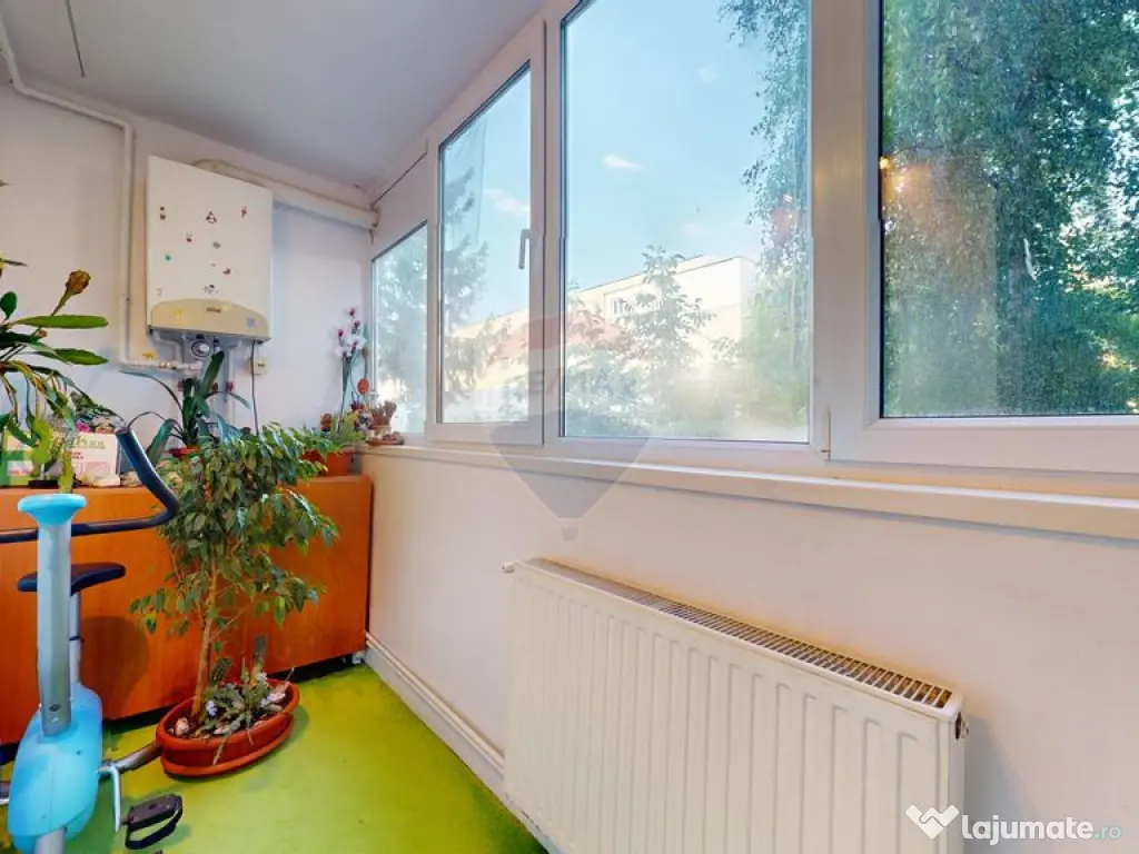 Apartament cu 2 camere de închiriat în zona Bd. Vlahuta...