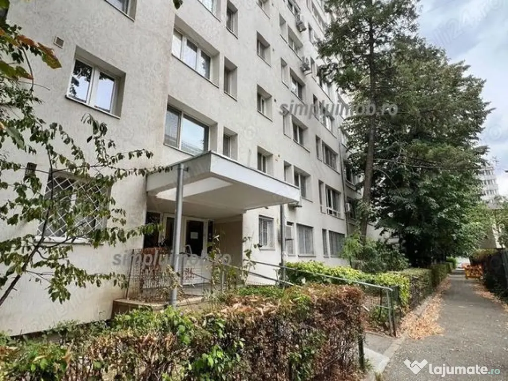 Metrou Dristor, etaj 4 din 8 anvelop, 2 camere