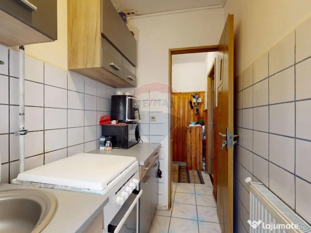 Apartament compact 2 camere, etaj 1, Săcele Electroprecizia