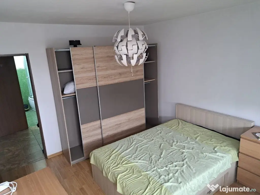Apartament 2 camere la metrou Eroii Revolutiei 