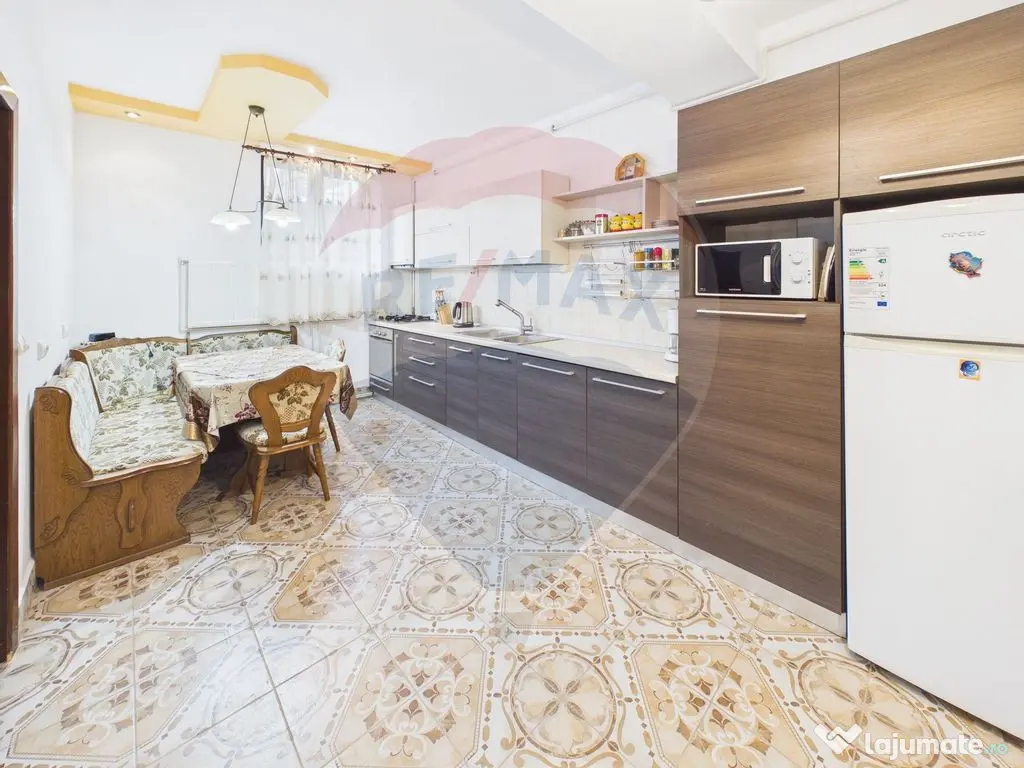 Vilă la munte / Proprietate investițională – Predeal 