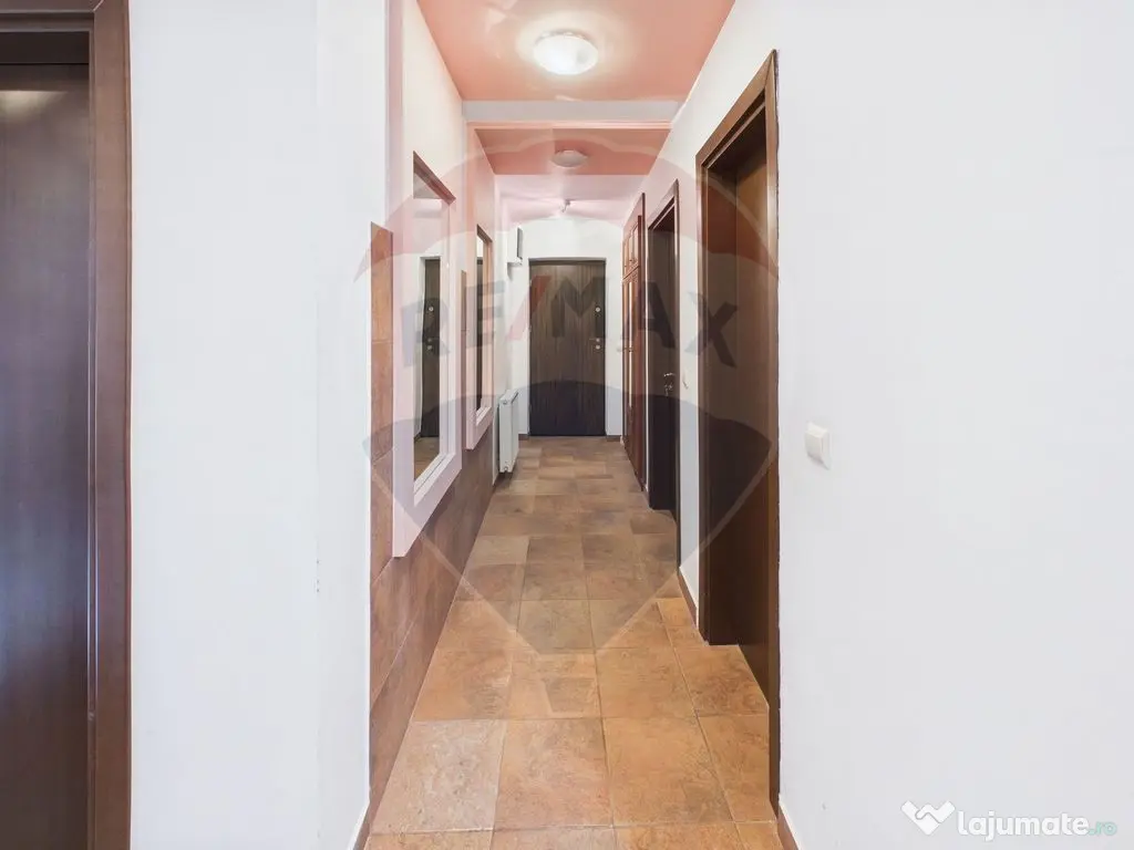 Vilă la munte / Proprietate investițională – Predeal 