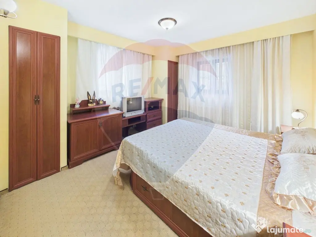 Vilă la munte / Proprietate investițională – Predeal 