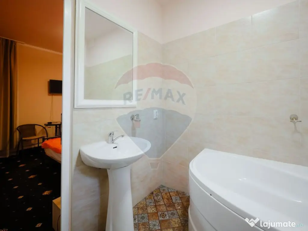 De vânzare apartament 4 camere, Ultracentral - Piața Ra... 