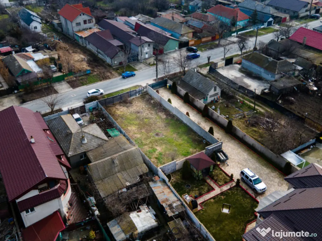 Teren intravilan Lumina, 371 mp, central, situat langa scoal 