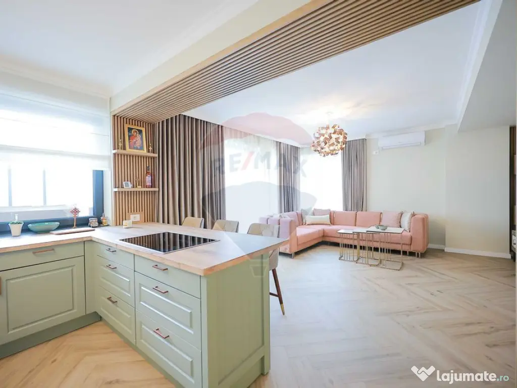 Apartament/Penthouse de Închiriat cu 3 Dormitoare și Te... 