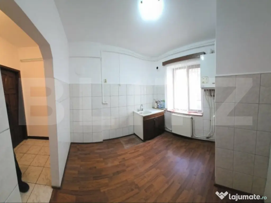 Apartament 41 mp, semidecomandat, parter – zonă Progresu,