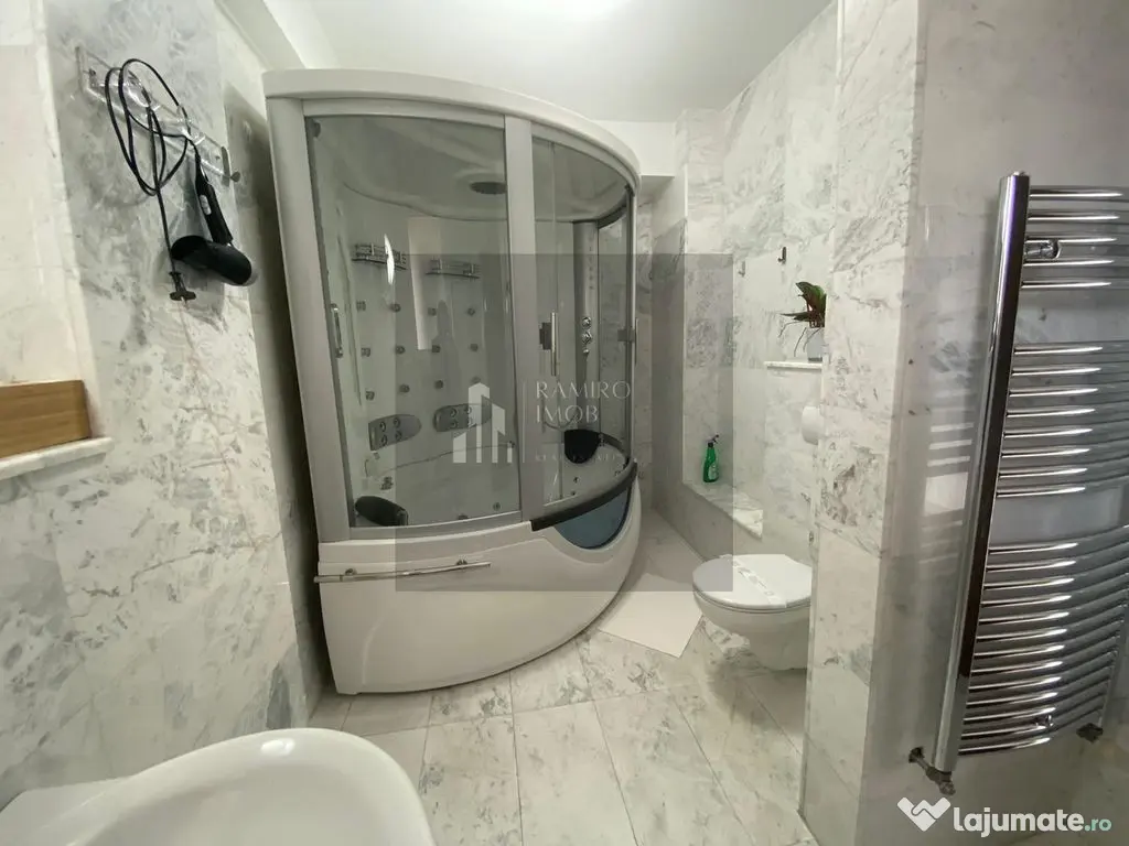 Apartament 5camere 220mp +terasa 210mp Unirii -Pasaj Mara...