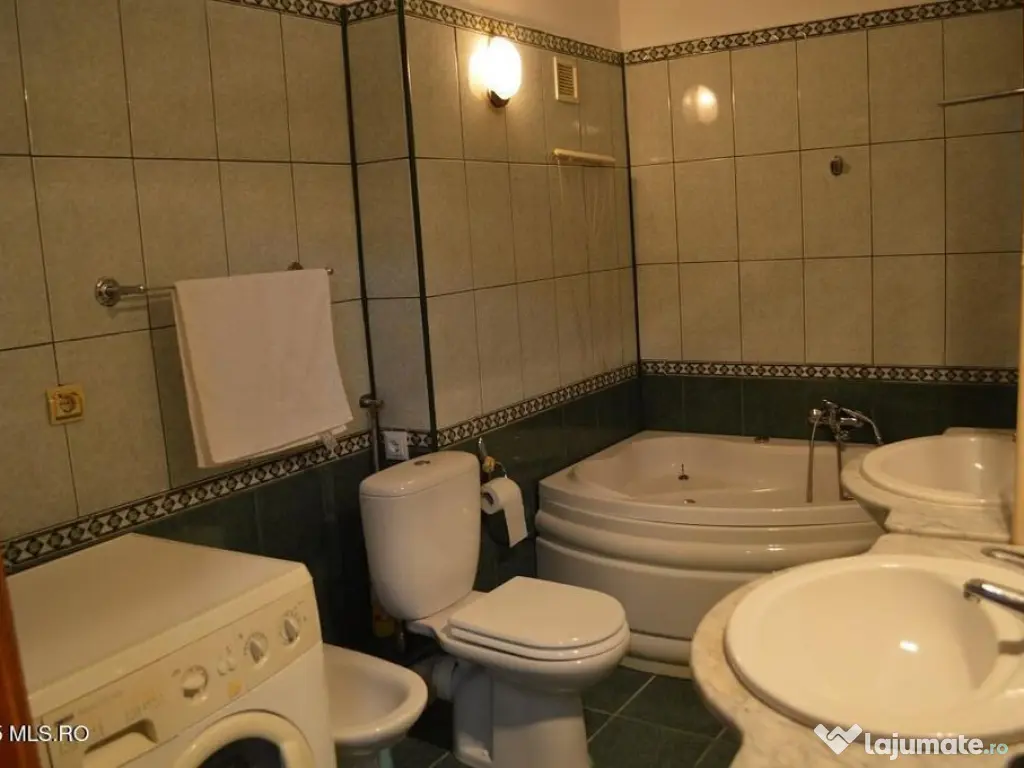 Centru - Prefectura, apartament 2 camere, 46 mp, de inchi... 