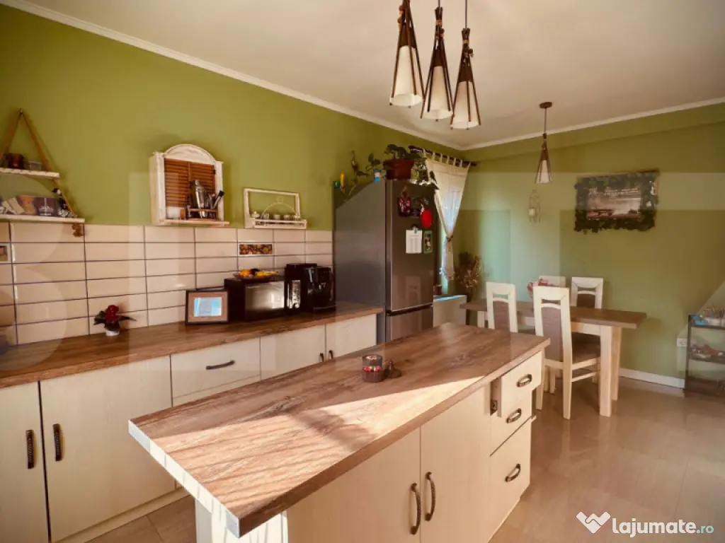 Casă pe un nivel + garsonieră în curte | 550 mp teren | t 