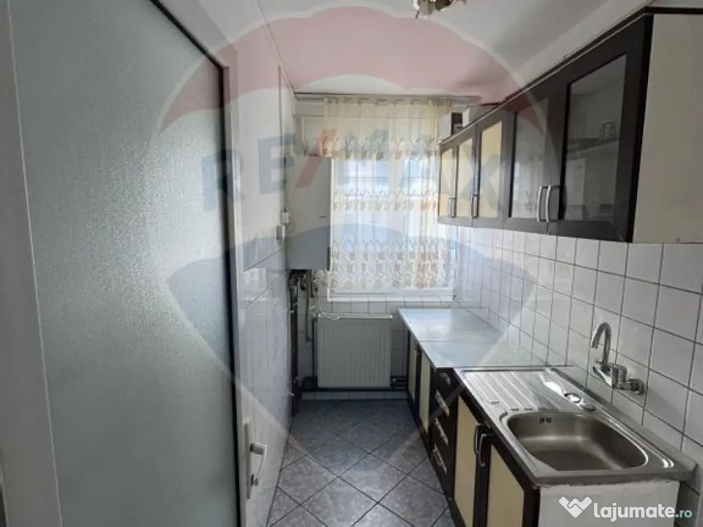 Apartament cu 2 camere de vânzare 