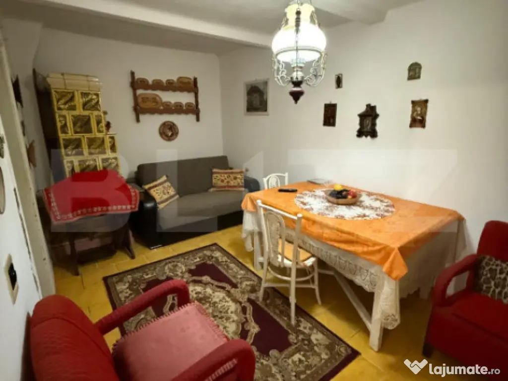 Proprietate 140 mp, 800 mp teren, zona Centru 