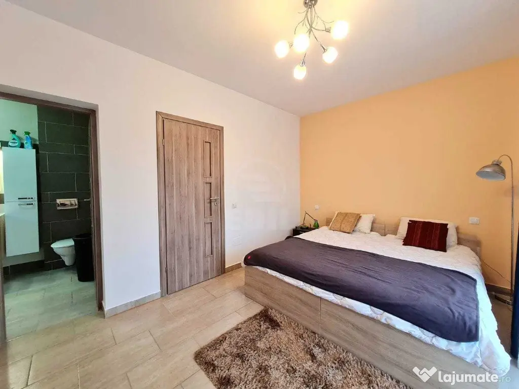 Apartament 4 camere,zona Frunzisului Manastur 