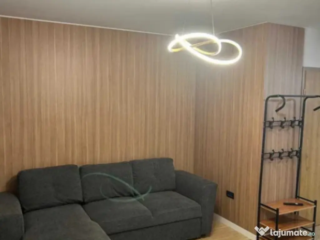 Apartament 2 camere, semidecomandat - zona Poiana Brasov 