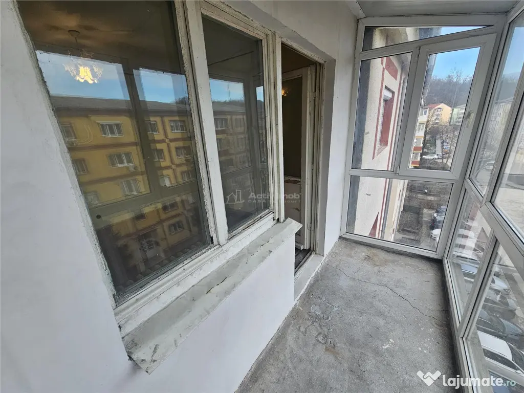 Resita, 3 Cam. Dec., Micro 4 