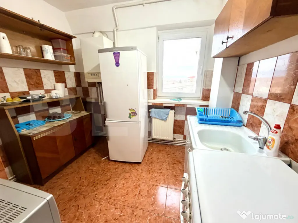 Garsoniera de inchiriat, 22 mp, zona M-uri - Cetate 