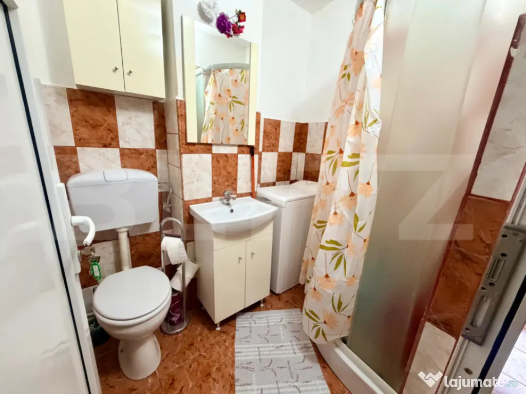 Garsoniera de inchiriat, 22 mp, zona M-uri - Cetate 