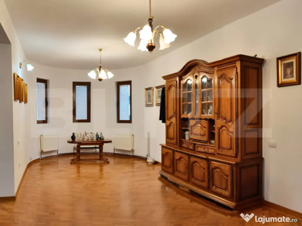 Reședință premium cu potențial medical sau business, zon 