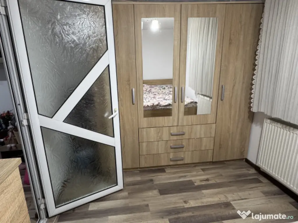 Apartament 3 camere Zona Monument fix langa spital 