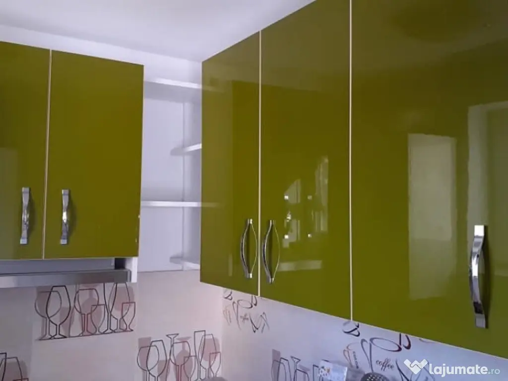 Apartament 3 camere Zona Monument fix langa spital 