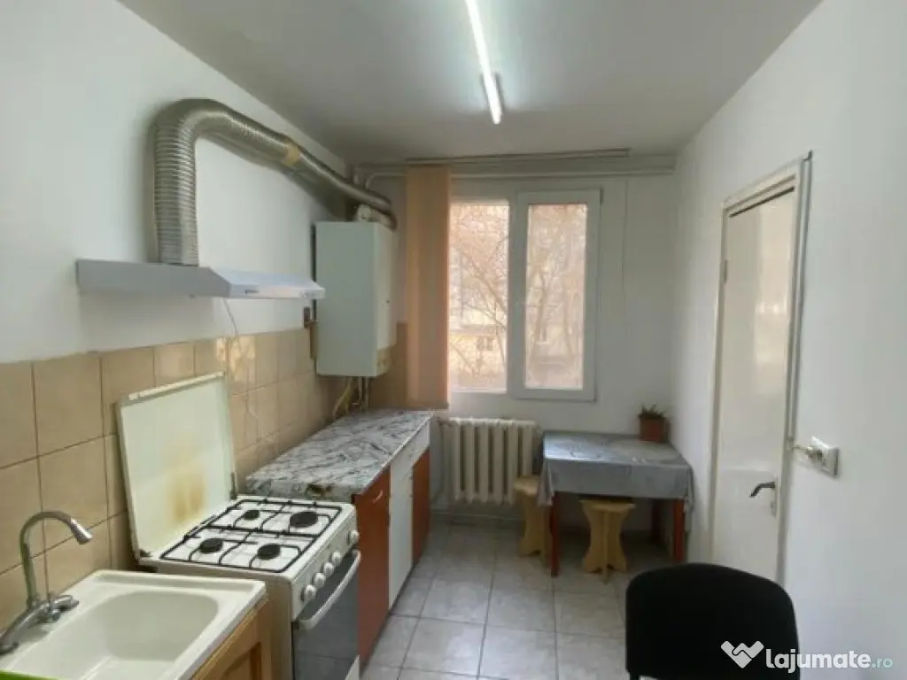 Apartament 3 camere D, in Gradinari 