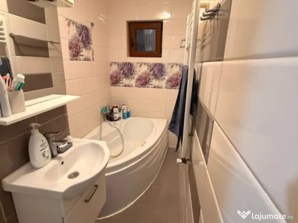 Apartament 3 camere, situat in zona Tomis Nord - Campus 