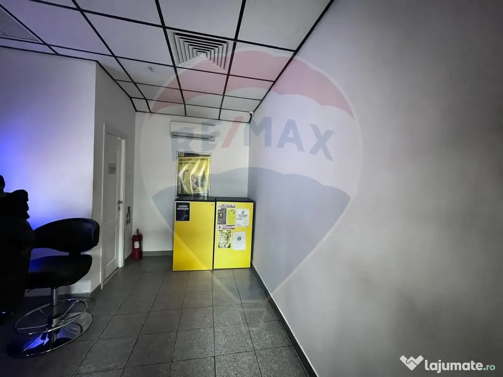 Spațiu comercial de inchiriat - 43mp - în zona Vitan Bo... 