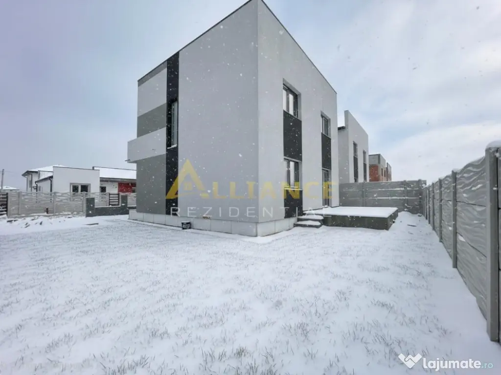 Casa e cu 4 camere 2 bai teren 455mp 