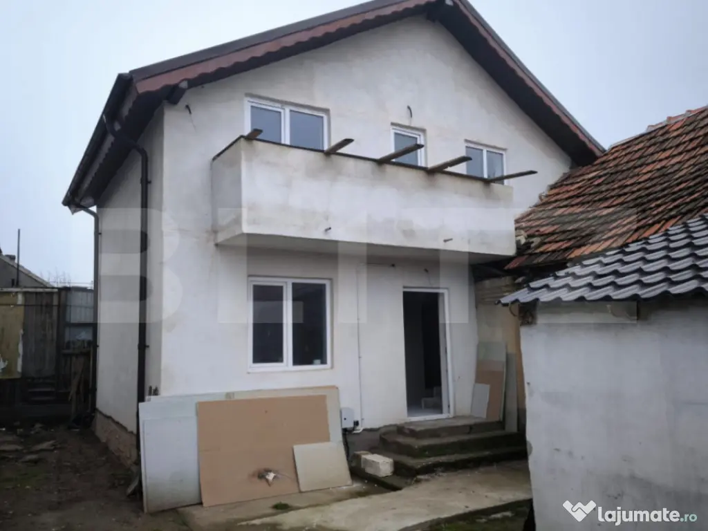 Casa P+M 80 mp utili, 230 mp teren, zona Lascar Catargiu