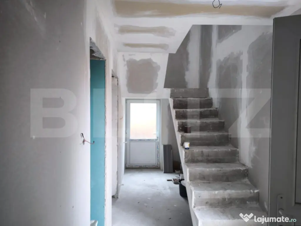 Casa P+M 80 mp utili, 230 mp teren, zona Lascar Catargiu