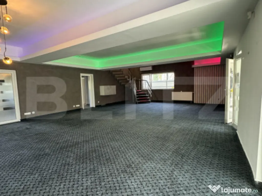 Casa individuala, 330 mp, 6 locuri parcare, Zorilor 